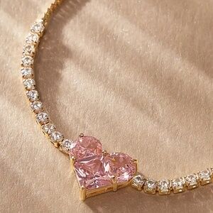 Elegant Tennis Bracelet with Heart-Shaped Pink Zirconia ♡ Adjustable Strap